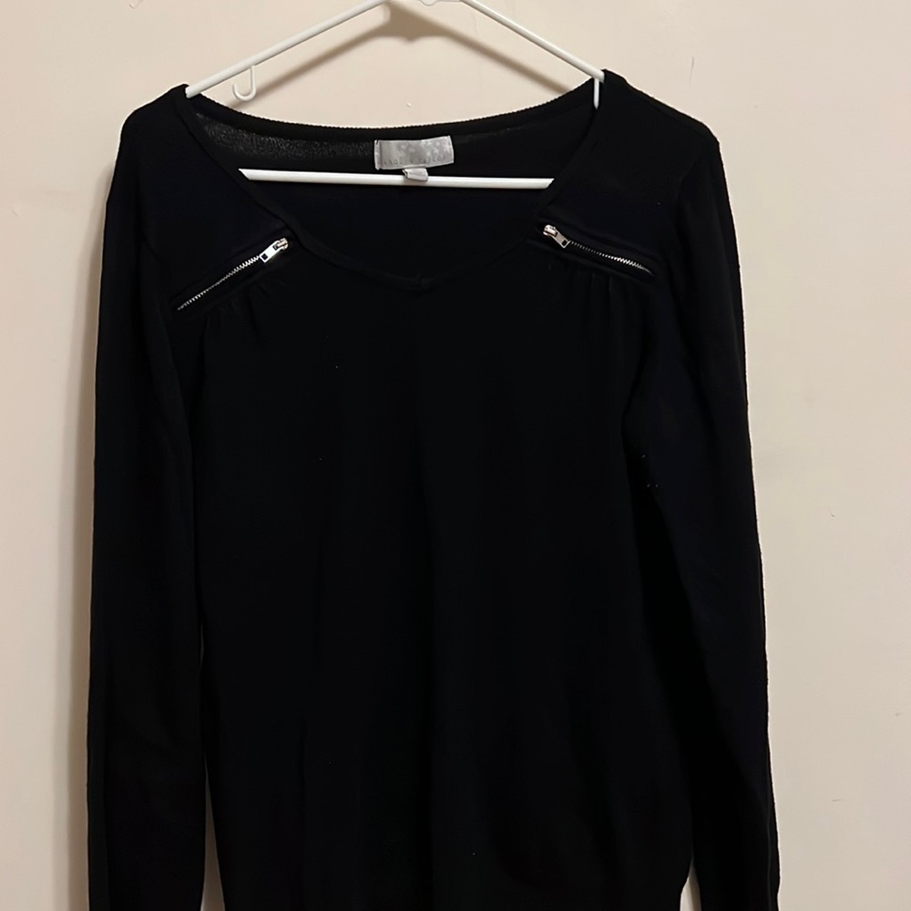 Carolyn Taylor brand size XL black sweater with zipper accents